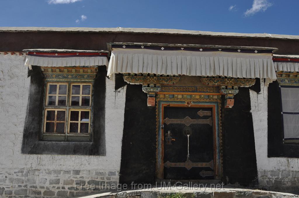 09092011Xigaze-Tashihunpo Monastery_sf-DSC_0529.JPG